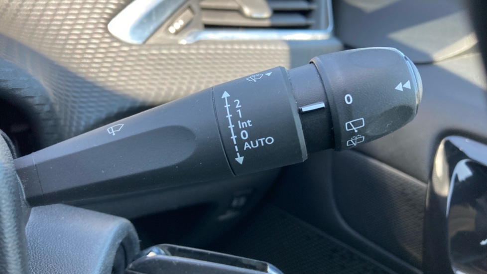 Peugeot 208 1.2 PureTech 82 Tech Edition 5dr [Start Stop] Petrol Hatchback - Image 35