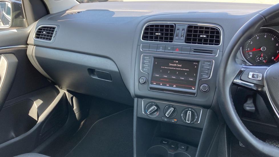 Volkswagen Polo 1.2 TSI SE 5dr Petrol Hatchback - Image 14