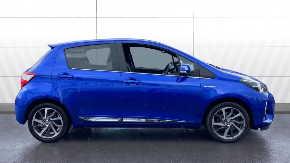 Toyota Yaris 1.5 Hybrid Excel 5dr CVT Hybrid Hatchback - Image 5