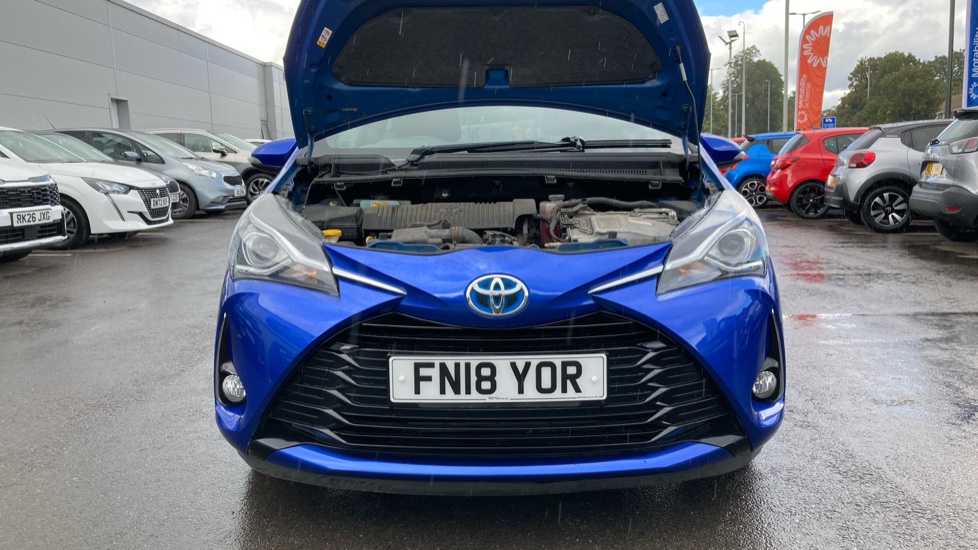 Toyota Yaris 1.5 Hybrid Excel 5dr CVT Hybrid Hatchback - Image 8