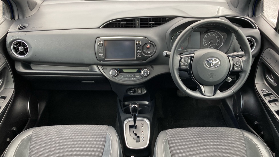 Toyota Yaris 1.5 Hybrid Excel 5dr CVT Hybrid Hatchback - Image 10