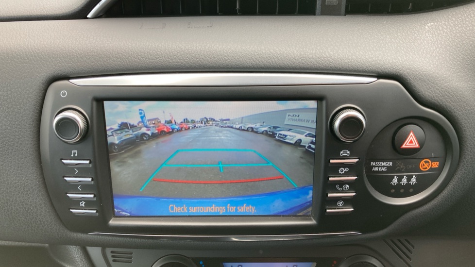 Toyota Yaris 1.5 Hybrid Excel 5dr CVT Hybrid Hatchback - Image 28