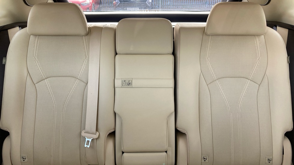 Lexus RX 450h 3.5 Premier 5dr CVT [Sunroof] Hybrid Estate - Image 15