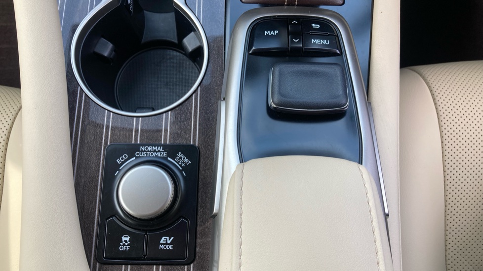 Lexus RX 450h 3.5 Premier 5dr CVT [Sunroof] Hybrid Estate - Image 26