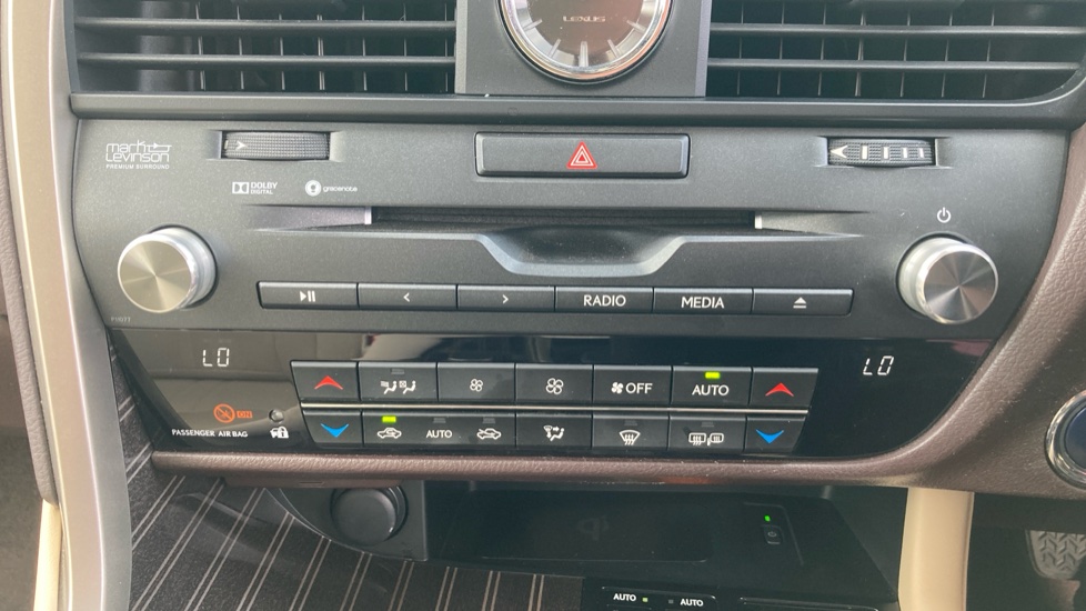 Lexus RX 450h 3.5 Premier 5dr CVT [Sunroof] Hybrid Estate - Image 29