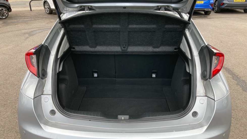 Honda Civic 1.4 i-VTEC SE Plus 5dr [Nav] Petrol Hatchback - Image 4