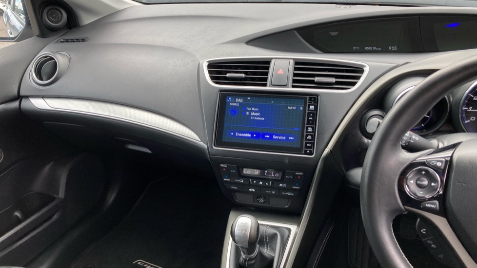 Honda Civic 1.4 i-VTEC SE Plus 5dr [Nav] Petrol Hatchback - Image 14