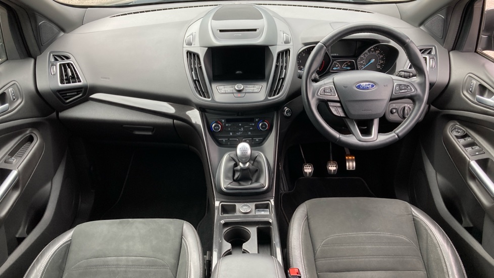 Ford Kuga 2.0 TDCi 180 ST-Line 5dr Diesel Estate - Image 10