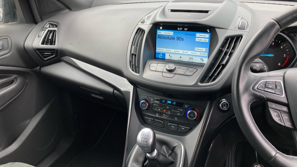 Ford Kuga 2.0 TDCi 180 ST-Line 5dr Diesel Estate - Image 14