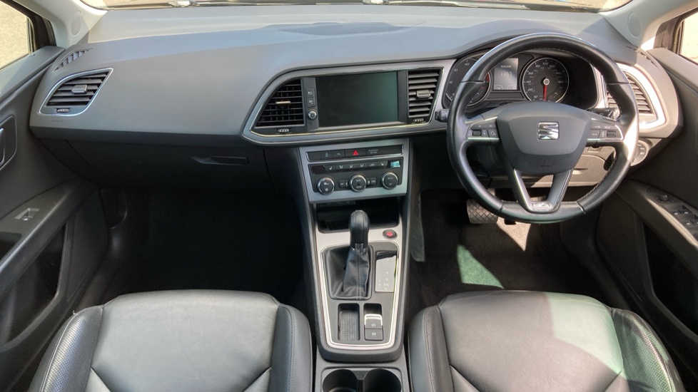 SEAT Leon 2.0 TDI 150 Xcellence [EZ] 5dr Diesel Estate - Image 10