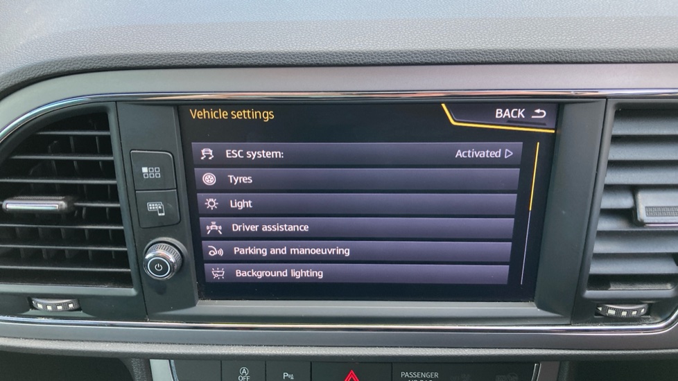 SEAT Leon 2.0 TDI 150 Xcellence [EZ] 5dr Diesel Estate - Image 33