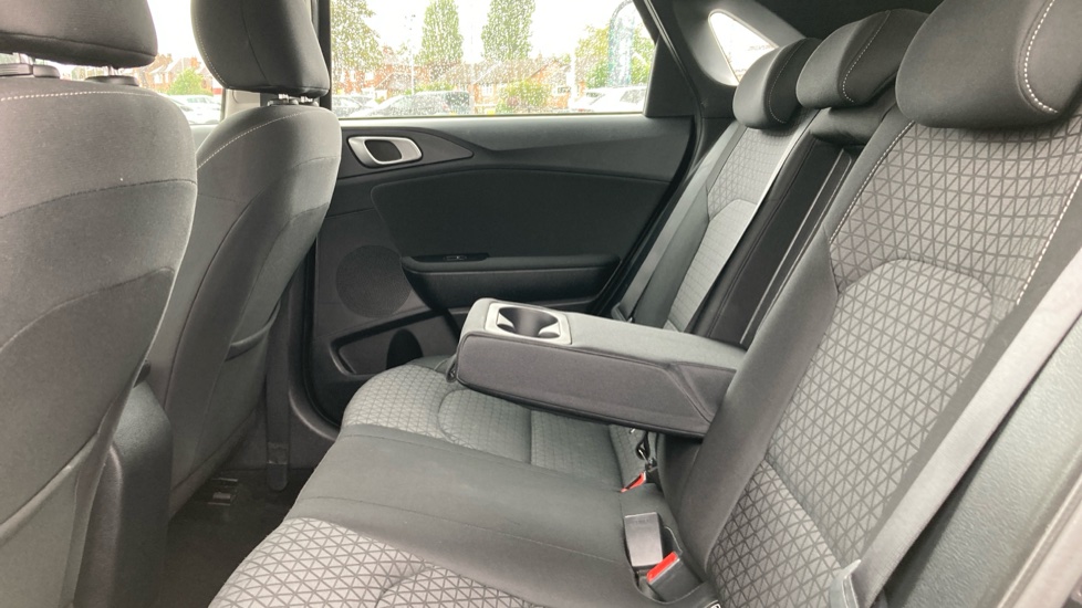 Kia Ceed 1.0T GDi ISG 2 5dr Petrol Hatchback - Image 16