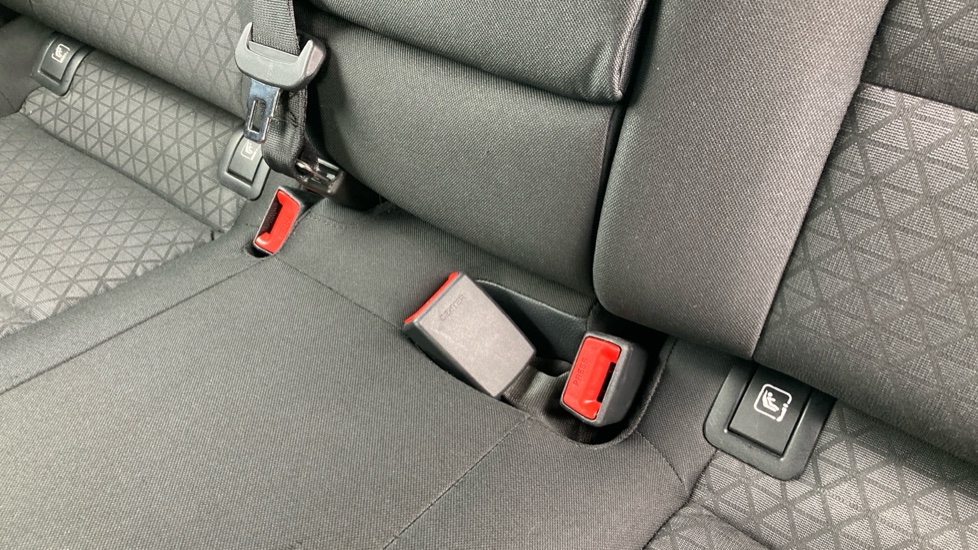 Kia Ceed 1.0T GDi ISG 2 5dr Petrol Hatchback - Image 17