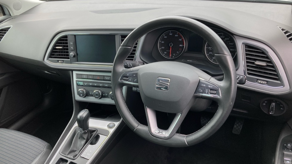 SEAT Leon 1.4 EcoTSI 150 Xcellence Technology 5dr DSG Petrol Hatchback - Image 11