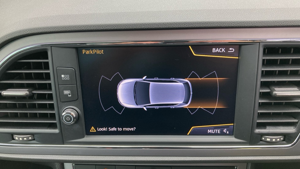 SEAT Leon 1.4 EcoTSI 150 Xcellence Technology 5dr DSG Petrol Hatchback - Image 31