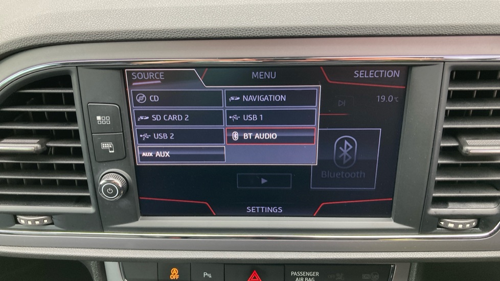 SEAT Leon 1.4 EcoTSI 150 Xcellence Technology 5dr DSG Petrol Hatchback - Image 35