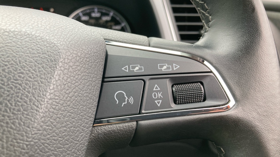 SEAT Leon 1.4 EcoTSI 150 Xcellence Technology 5dr DSG Petrol Hatchback - Image 40