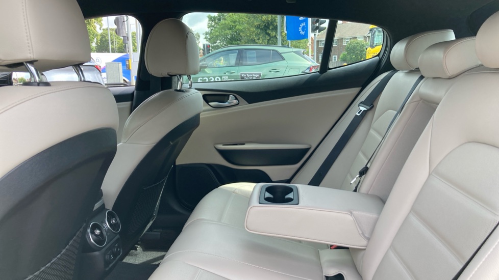 Kia Stinger 2.0 T-GDi GT-Line 5dr Auto Petrol Hatchback - Image 16