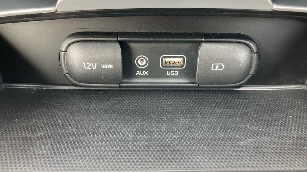 Kia Stinger 2.0 T-GDi GT-Line 5dr Auto Petrol Hatchback - Image 27