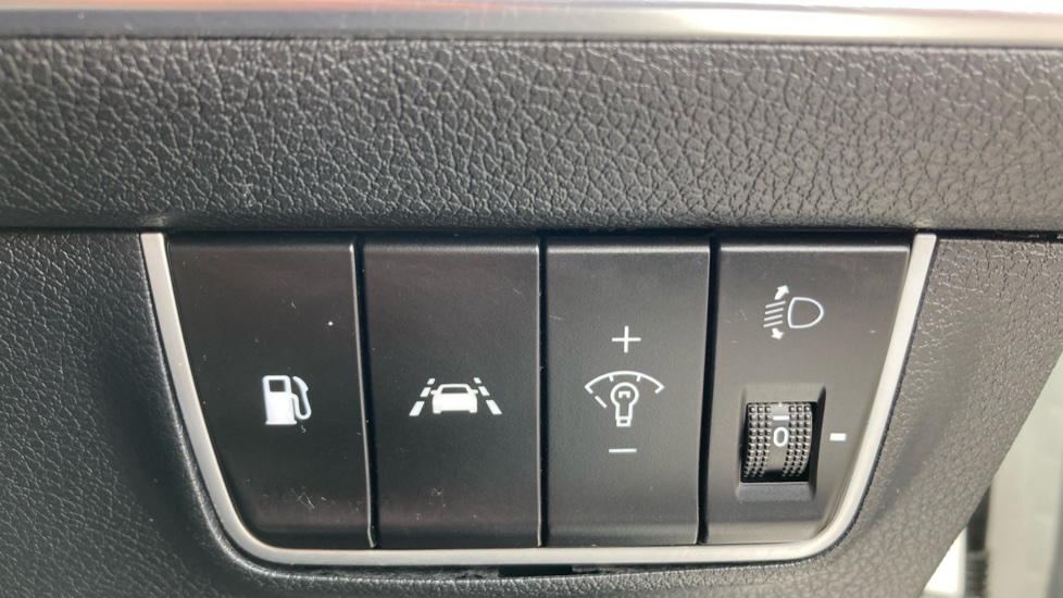 Kia Stinger 2.0 T-GDi GT-Line 5dr Auto Petrol Hatchback - Image 38