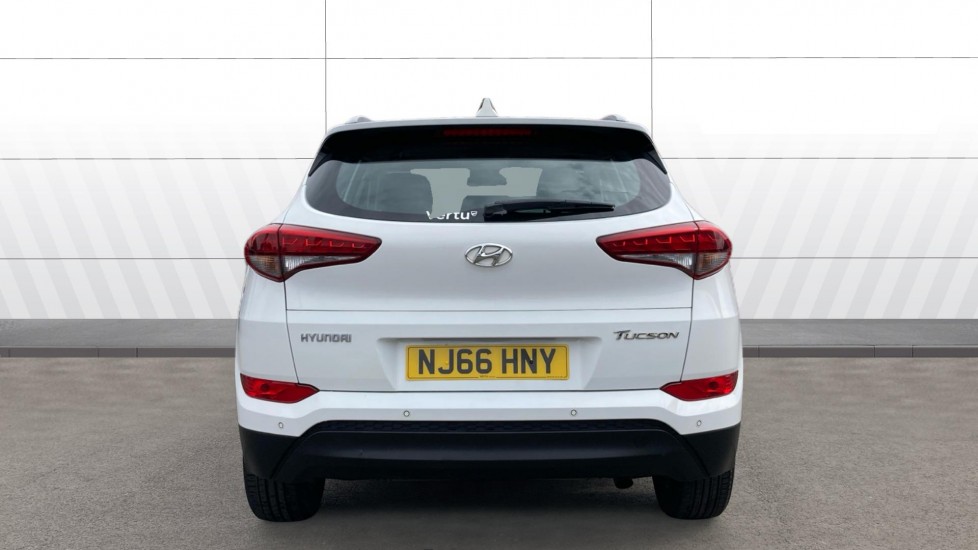 Hyundai TUCSON 1.7 CRDi Blue Drive SE 5dr 2WD Diesel Estate - Image 6
