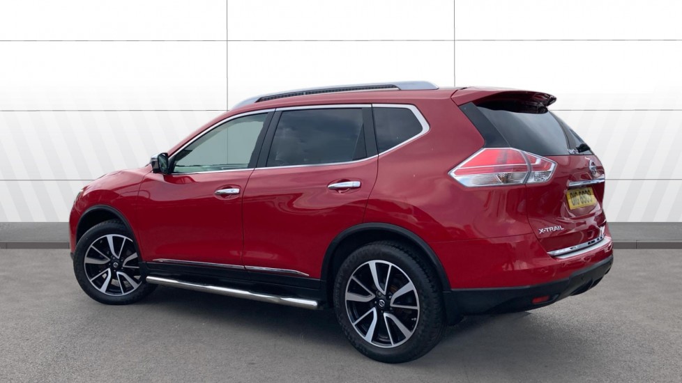 Nissan X-Trail 1.6 dCi Tekna 5dr Diesel Station Wagon - Image 2