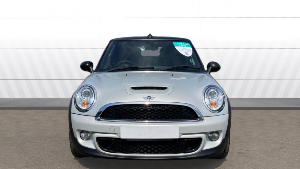 MINI Convertible 1.6 Cooper S 2dr Petrol Convertible - Image 3
