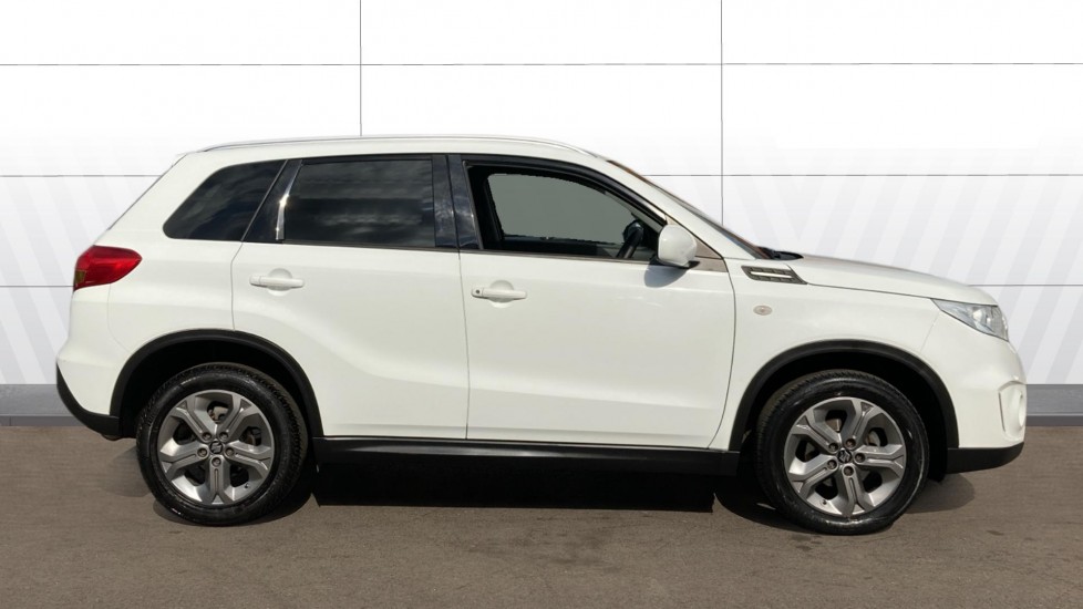 Suzuki Vitara 1.6 DDiS SZ-T 5dr Diesel Estate - Image 5