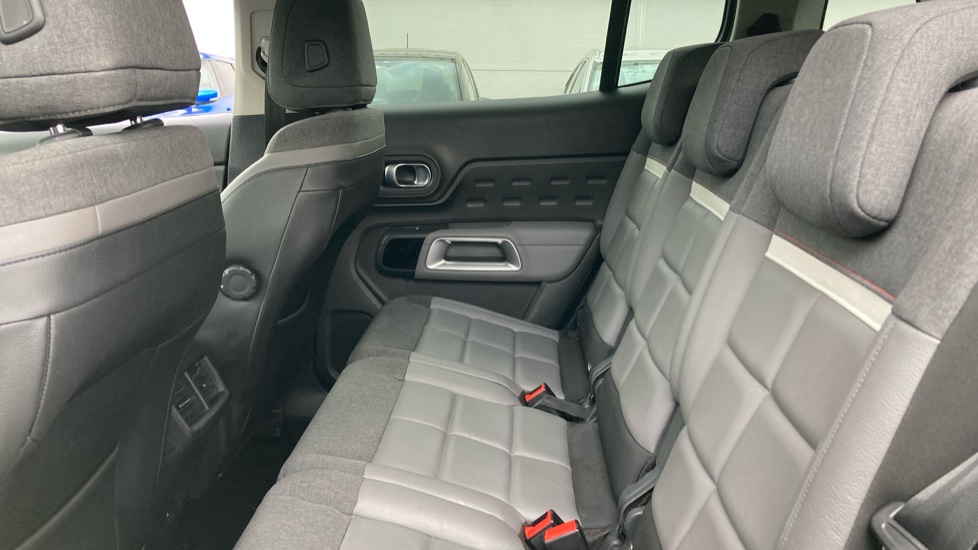 Citroen C5 Aircross 1.6 PureTech 180 Flair Plus 5dr EAT8 Petrol Hatchback - Image 16