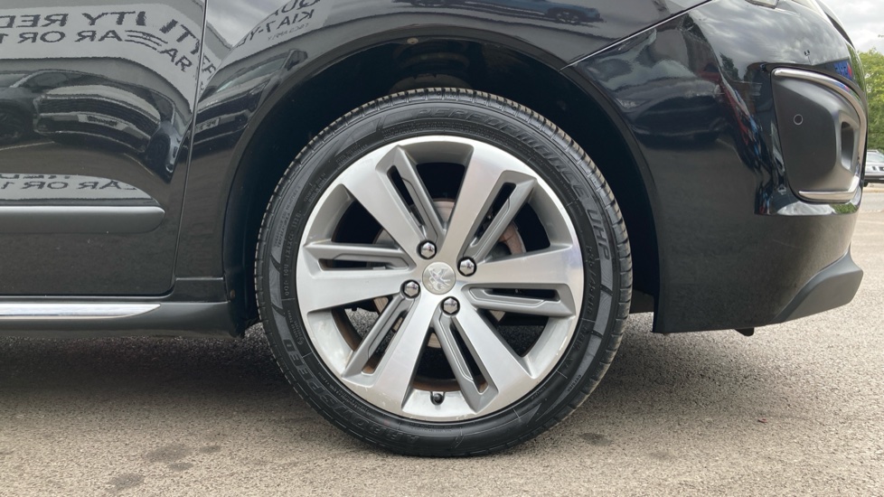 Peugeot 3008 1.6 BlueHDi 120 Allure 5dr EAT6 Diesel Estate - Image 7