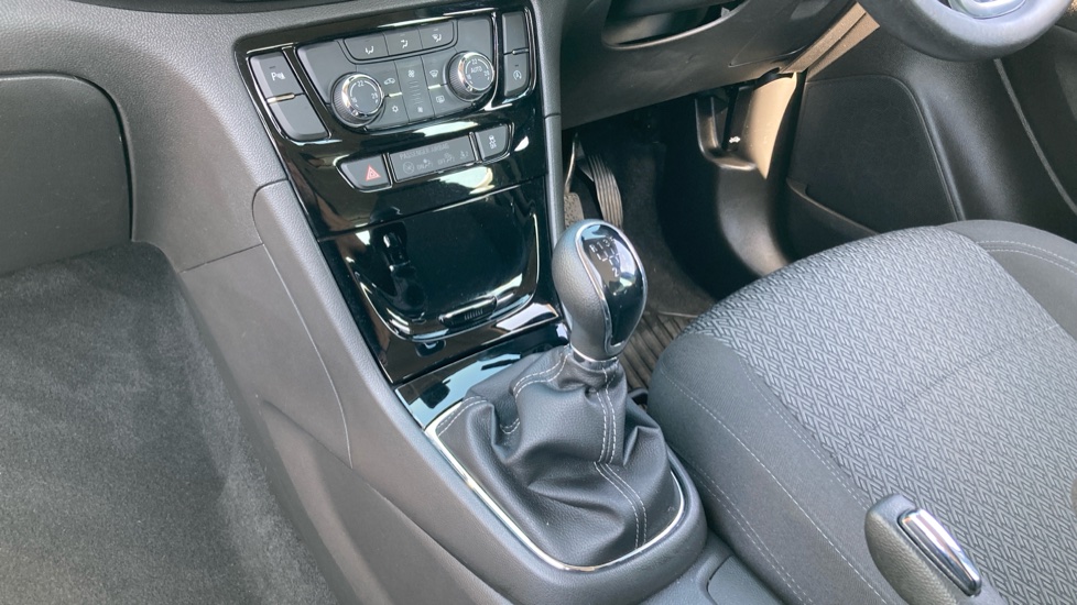 Vauxhall Mokka X 1.4T ecoTEC Active 5dr Petrol Hatchback - Image 13