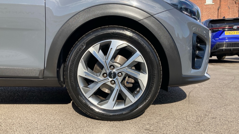 Kia Stonic 1.0T GDi 48V GT-Line S 5dr DCT Petrol Estate - Image 7