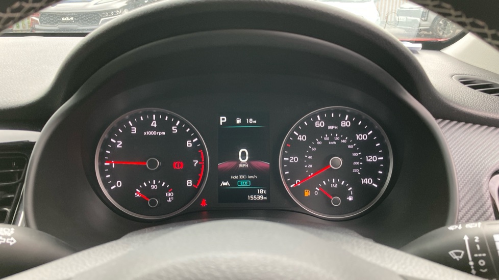 Kia Stonic 1.0T GDi 48V GT-Line 5dr DCT Petrol Estate - Image 18