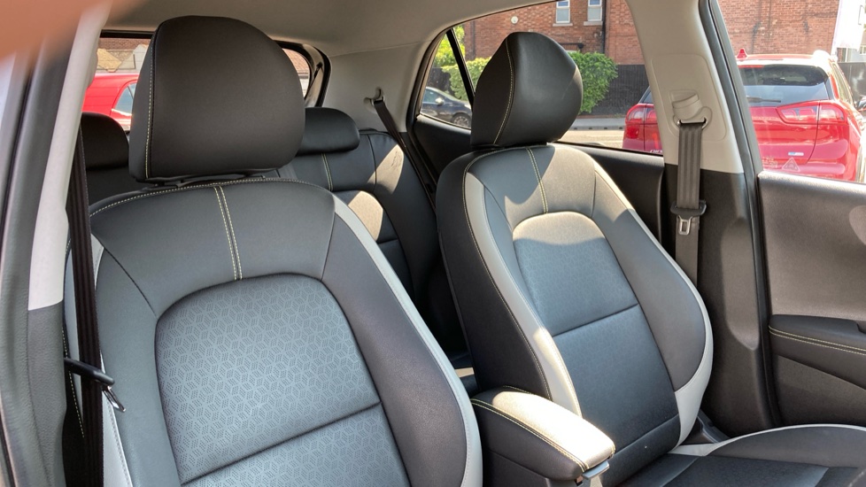 Kia Picanto 1.0 X-Line S 5dr Auto Petrol Hatchback - Image 21