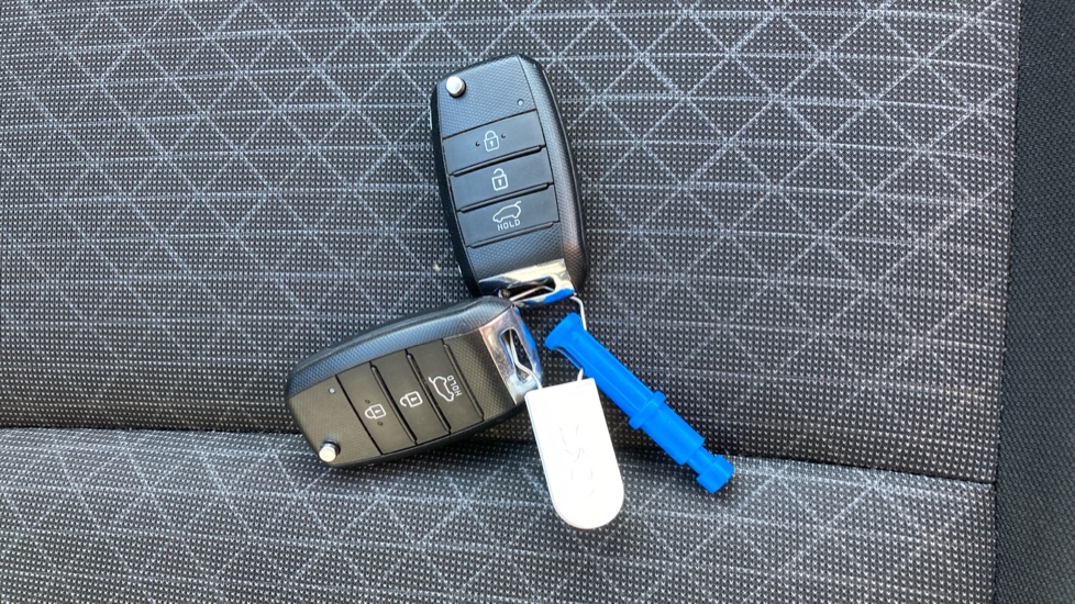 Kia Picanto 1.0 3 5dr Auto [4 seats] Petrol Hatchback - Image 20