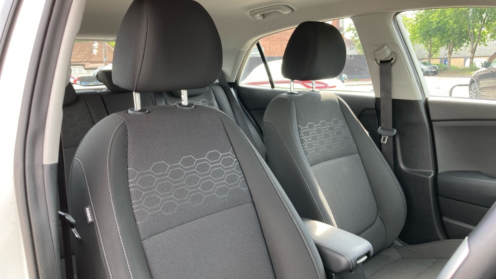 Kia Rio 1.0 T GDi 2 5dr Petrol Hatchback - Image 21