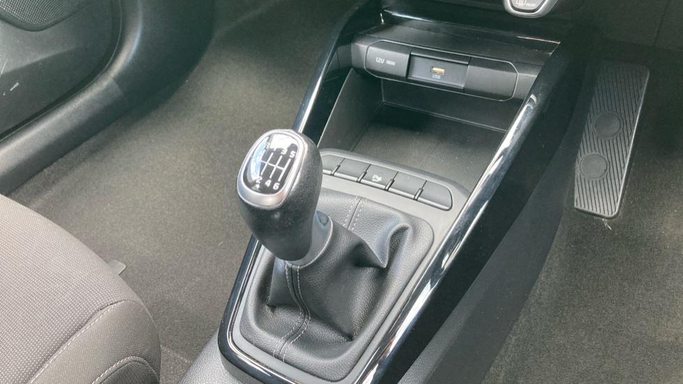 Kia Rio 1.0 T GDi 2 5dr Petrol Hatchback - Image 23