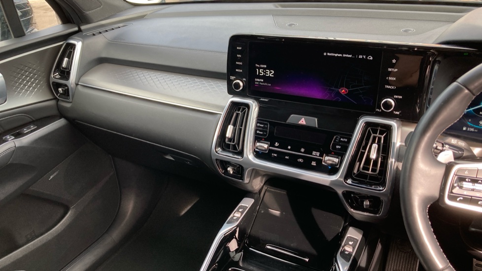 Kia Sorento 1.6 T-GDi HEV Edition 5dr Auto Hybrid Station Wagon - Image 14