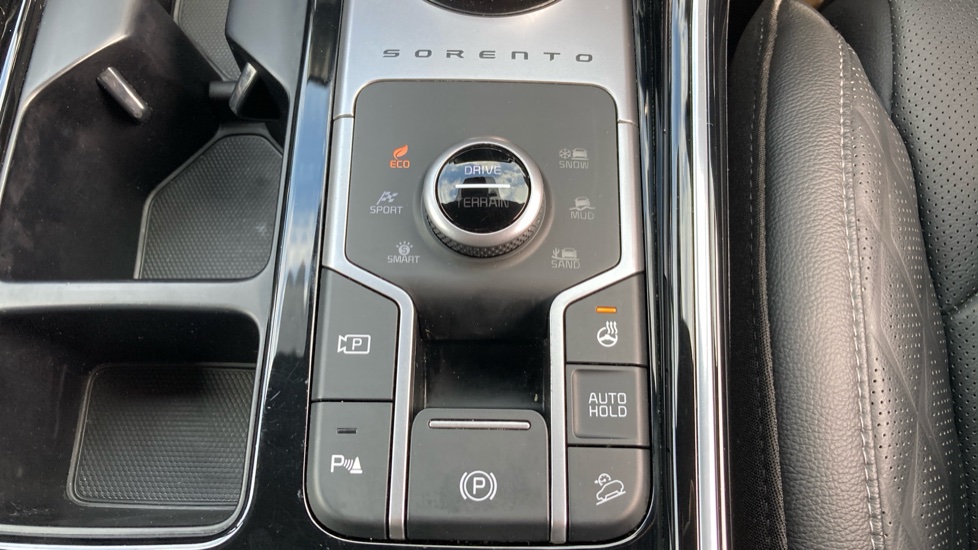 Kia Sorento 1.6 T-GDi HEV Edition 5dr Auto Hybrid Station Wagon - Image 25