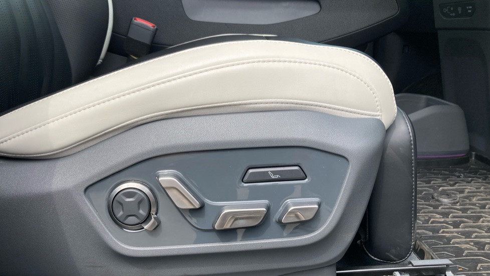 Kia EV9 282kW GT-Line S 99.8kWh AWD 5dr [7St] Auto Electric Estate - Image 22