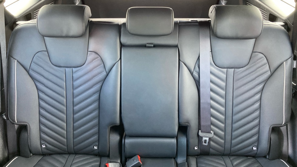 Kia Sorento 1.6 T-GDi HEV Aspire 5dr Auto Hybrid Station Wagon - Image 15