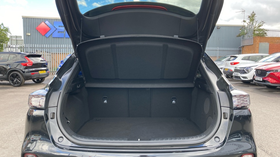 Kia Xceed 1.5T GDi ISG GT-Line S 5dr DCT Petrol Hatchback - Image 4