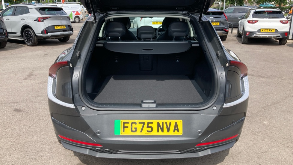 Kia EV6 168kW Air 84kWh 5dr Auto Electric Estate - Image 4