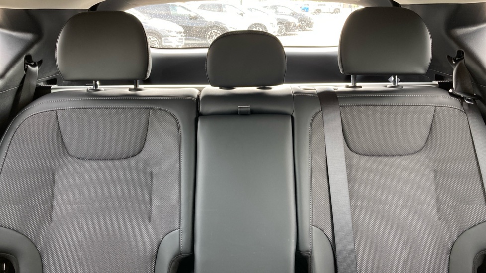 Kia EV6 168kW Air 84kWh 5dr Auto Electric Estate - Image 15