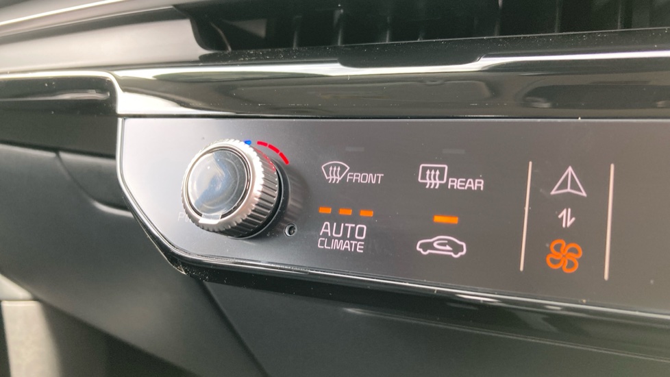 Kia EV6 168kW Air 84kWh 5dr Auto Electric Estate - Image 28
