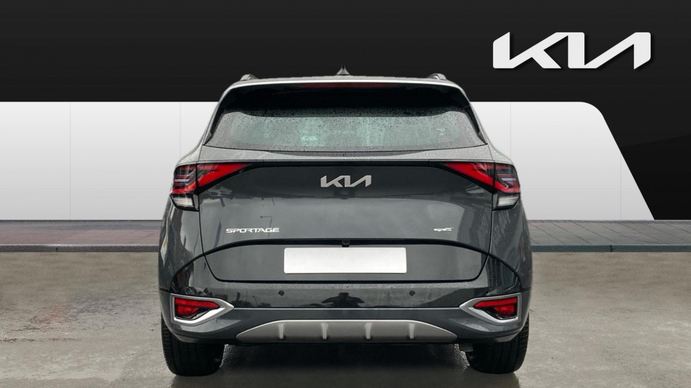 Kia Sportage 1.6T GDi 241 PHEV GT-Line S 5dr Auto AWD Estate - Image 6