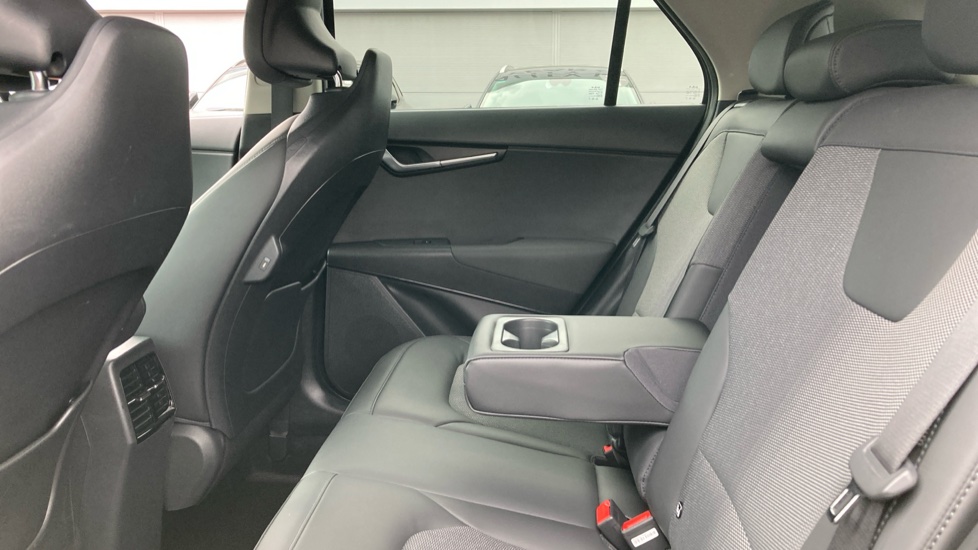 Kia Niro 1.6 GDi Hybrid 3 5dr DCT Hybrid Estate - Image 16