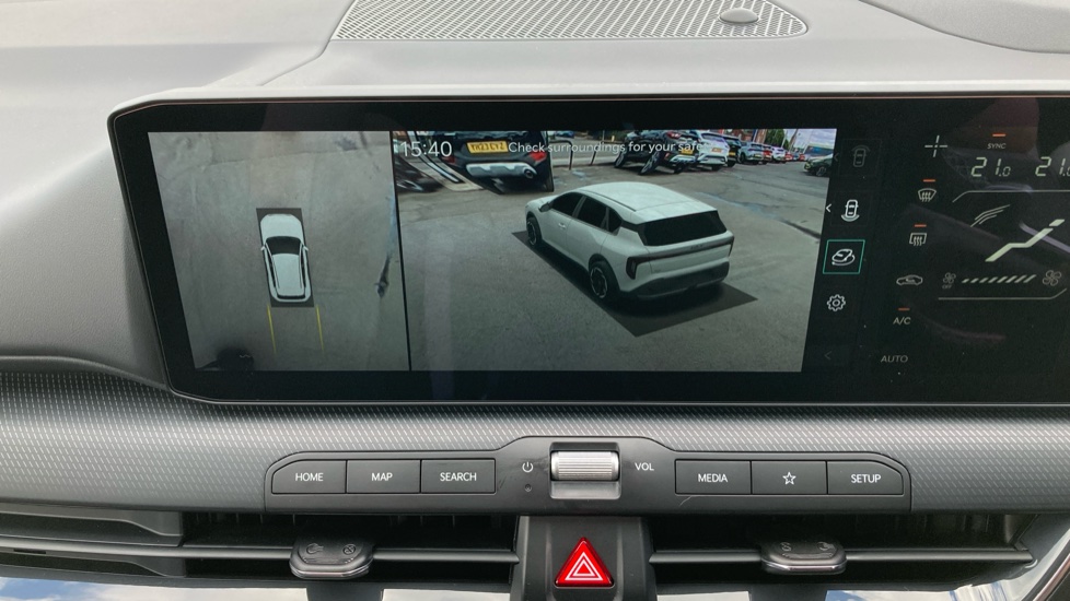 Kia K4 1.6T-GDi 180 GT-Line S 5dr DCT Petrol Hatchback - Image 34