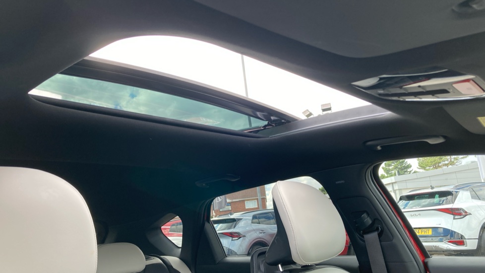 Kia K4 1.6T-GDi 180 GT-Line S 5dr DCT Petrol Hatchback - Image 37