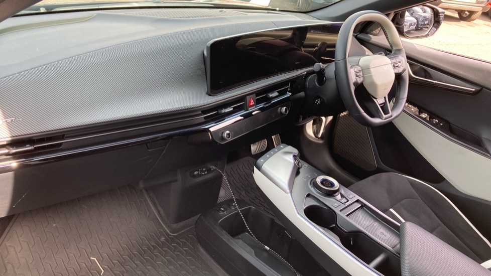 Kia EV6 239kW GT Line S 84kWh 5dr AWD Auto Electric Estate - Image 9